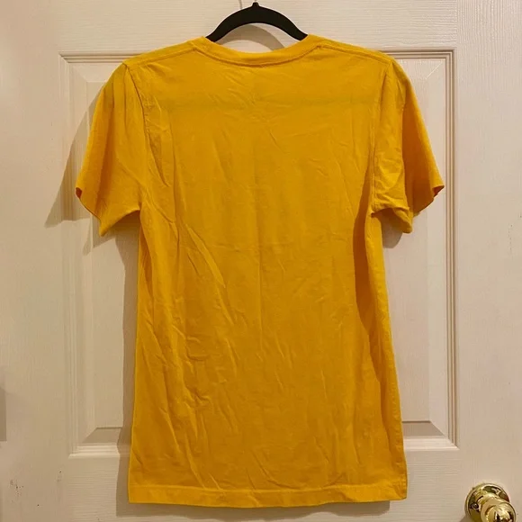 ❌SOLD❌Shiner Bock + Magellan Outdoors Yellow Collaboration Promo Tee - Picture 5 of 5